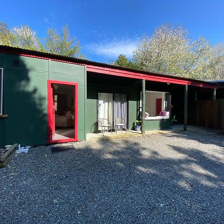 Riverbank Retreat Rai Valley Exterior foto
